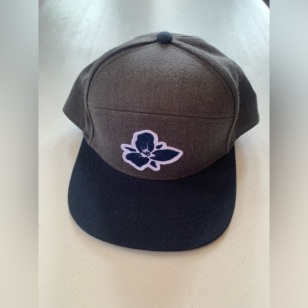 Thilium Snapback Hat Gray Navy Blue Flower Logo Made in USA Adjustable Cap